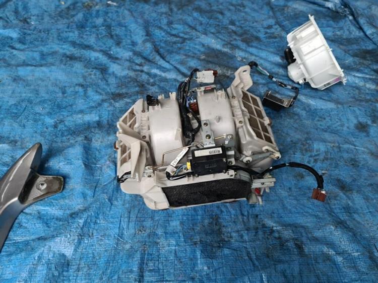 Мотор печки Хонда Легенд в Ижевске 206136