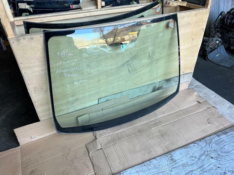 Лобовое стекло Тойота Приус в Ижевске 236521
