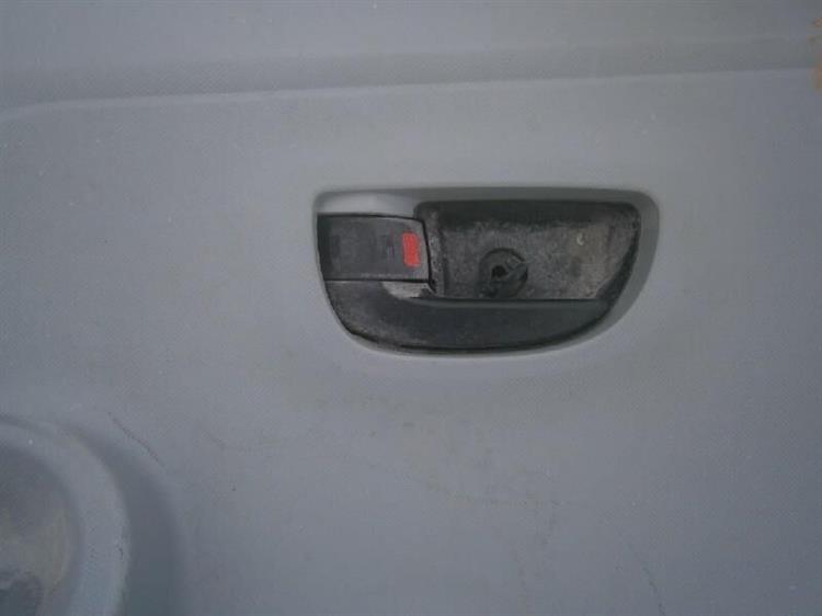 Дверь Тойота Приус в Ижевске 66102